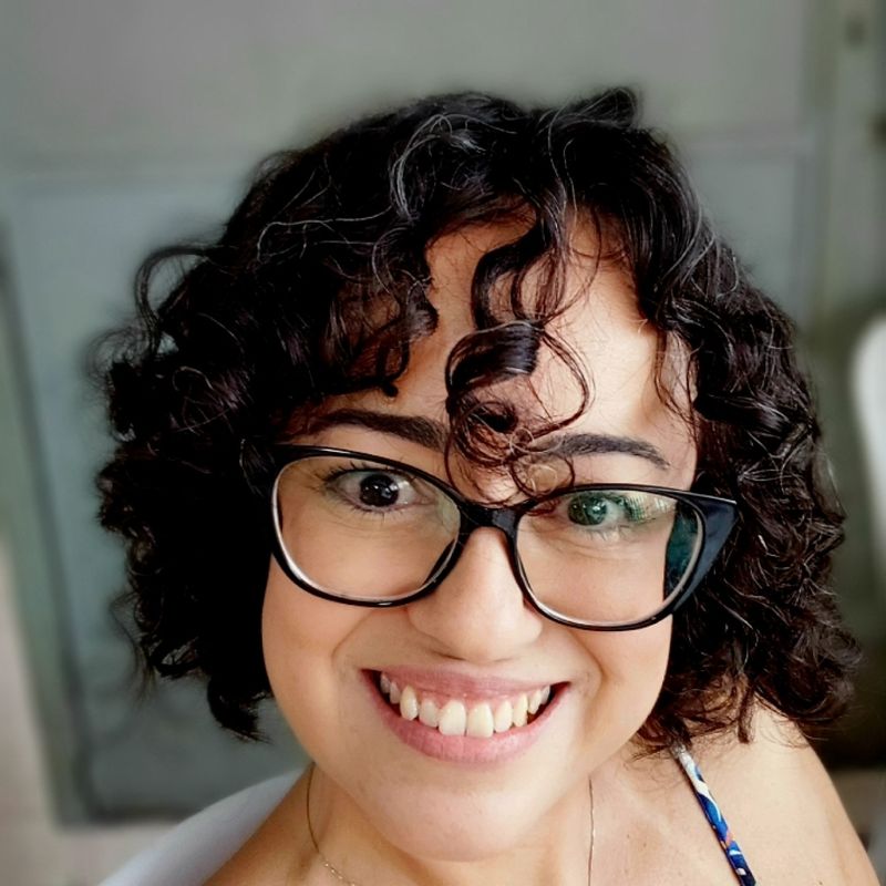 Renata Martins picture