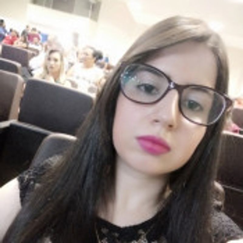 Verônica Fernandes picture