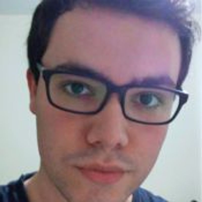Maurício Dias picture