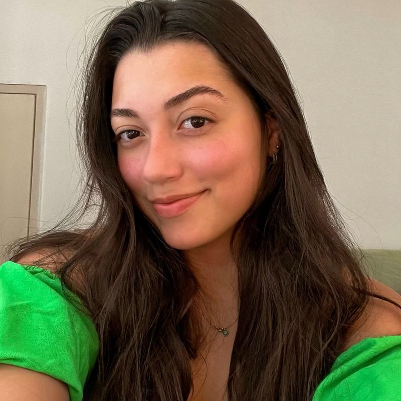 Mari Santos picture