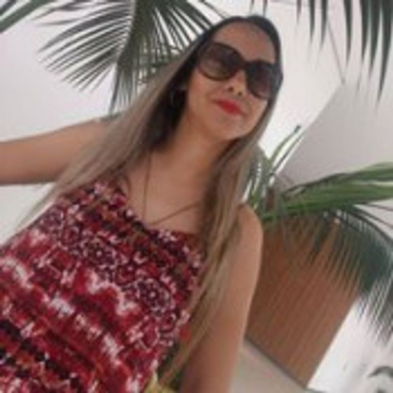 Paulinha Gomes picture