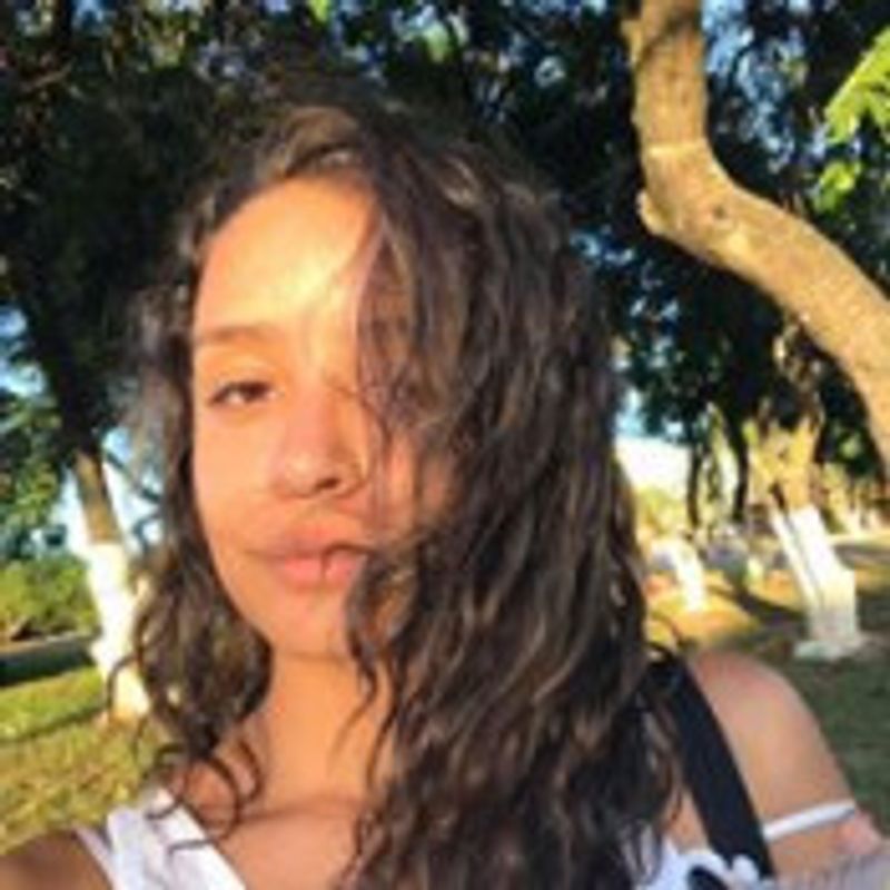 Camila Cavalcanti picture
