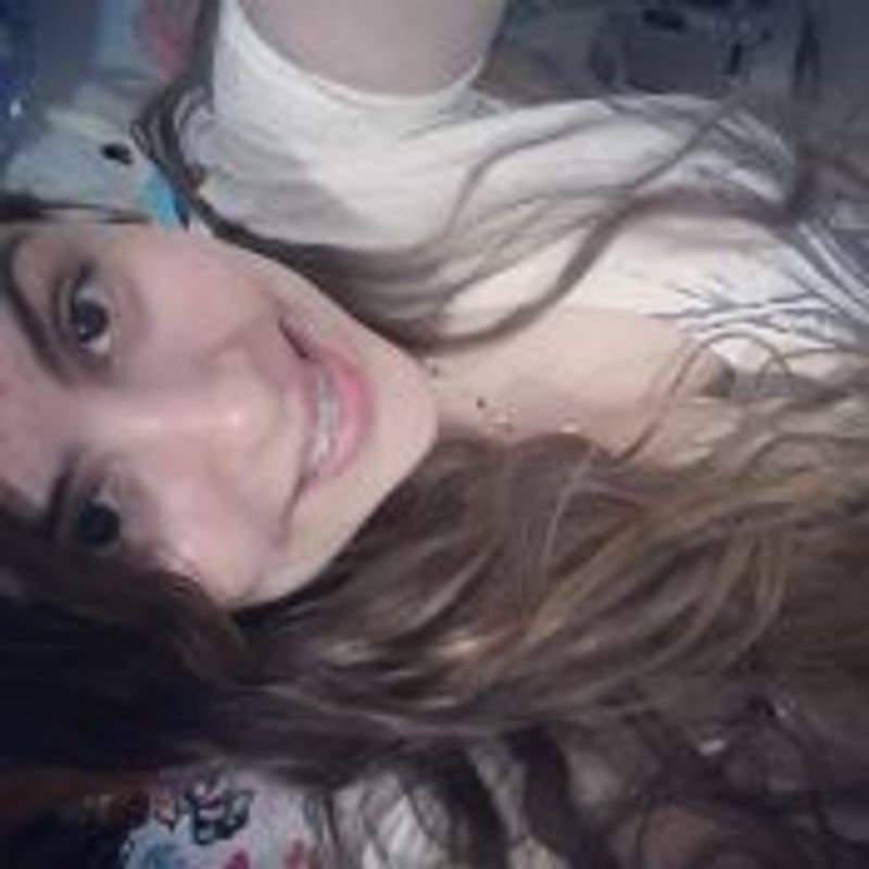 Kathellen Carvalho picture