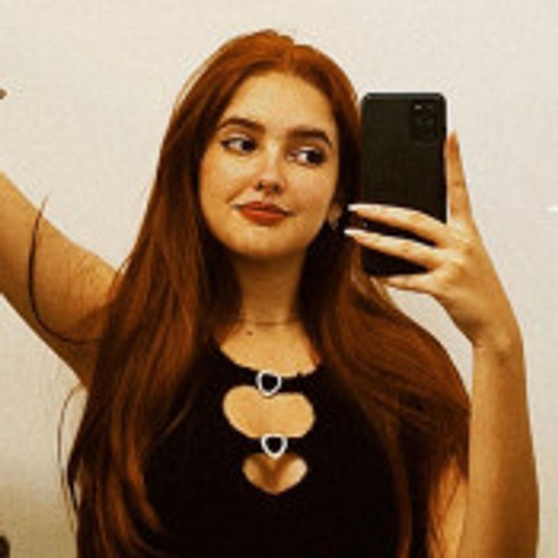 Letícia picture