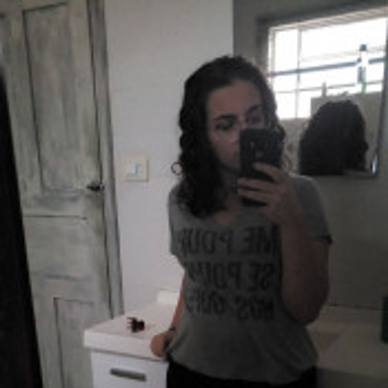 Leticia Cavalari Delchello picture
