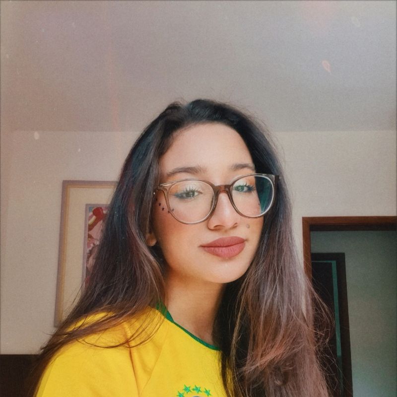 Julia Borges picture