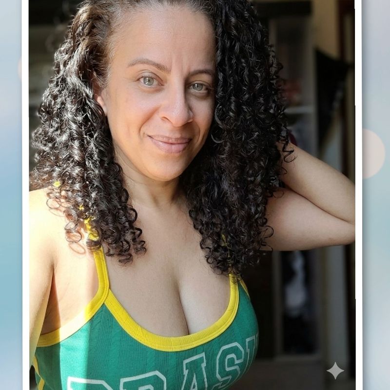 Déia Alves picture