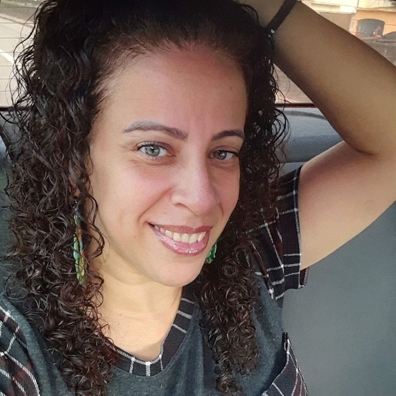 Déia Alves picture