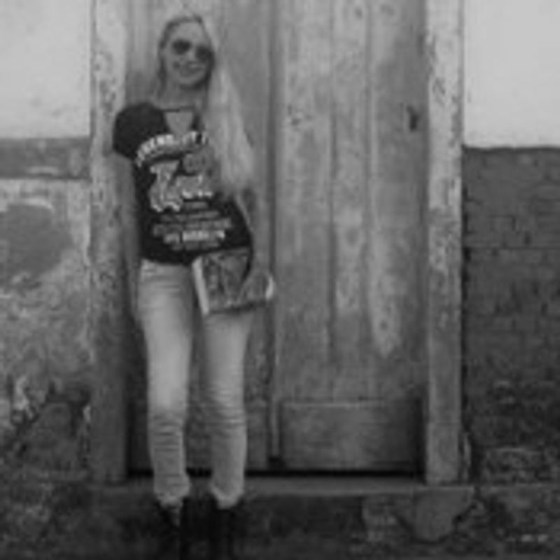 Sibele Brito picture