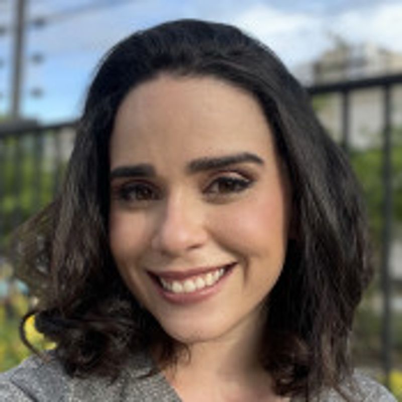 Isadora Santos picture