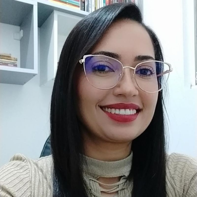 Lu Leal picture