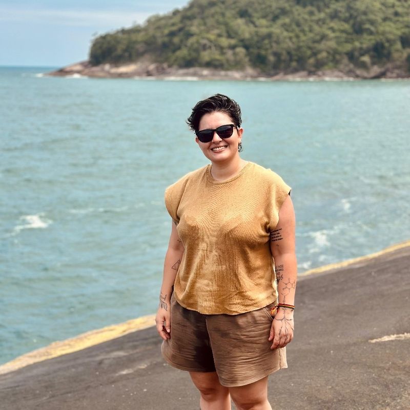 Laura Aquino picture