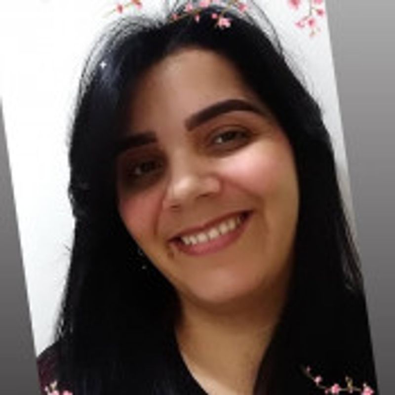 Raquel Oliveira picture