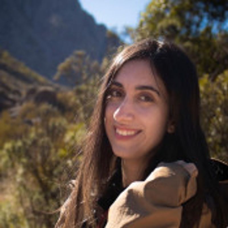 Iara Cristina Pompeu picture