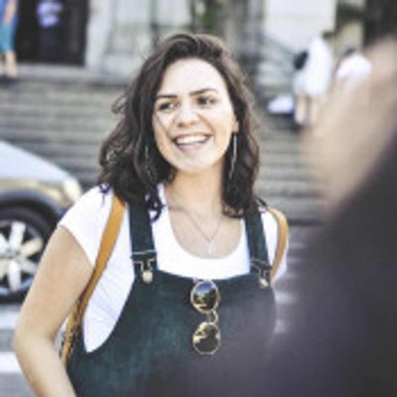 Larissa Loureiro picture