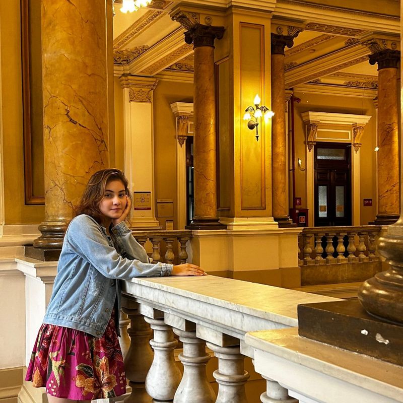 Larissa picture