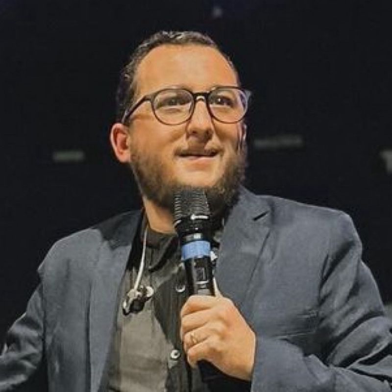 Iuri Vogel picture