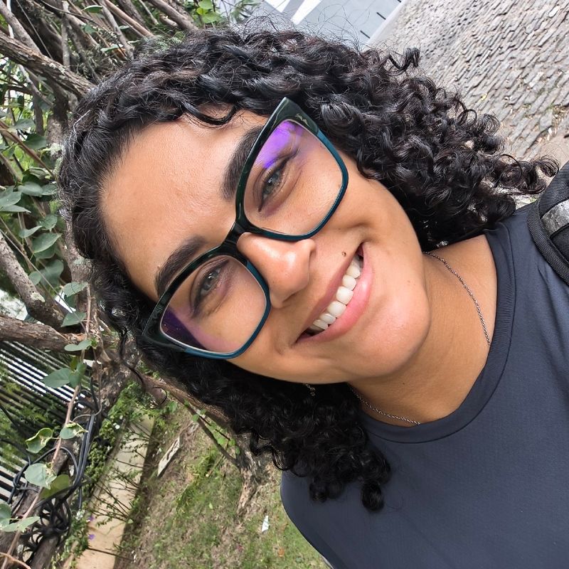 Viviane Leal picture