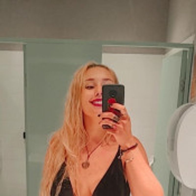 Nalia siqueira picture