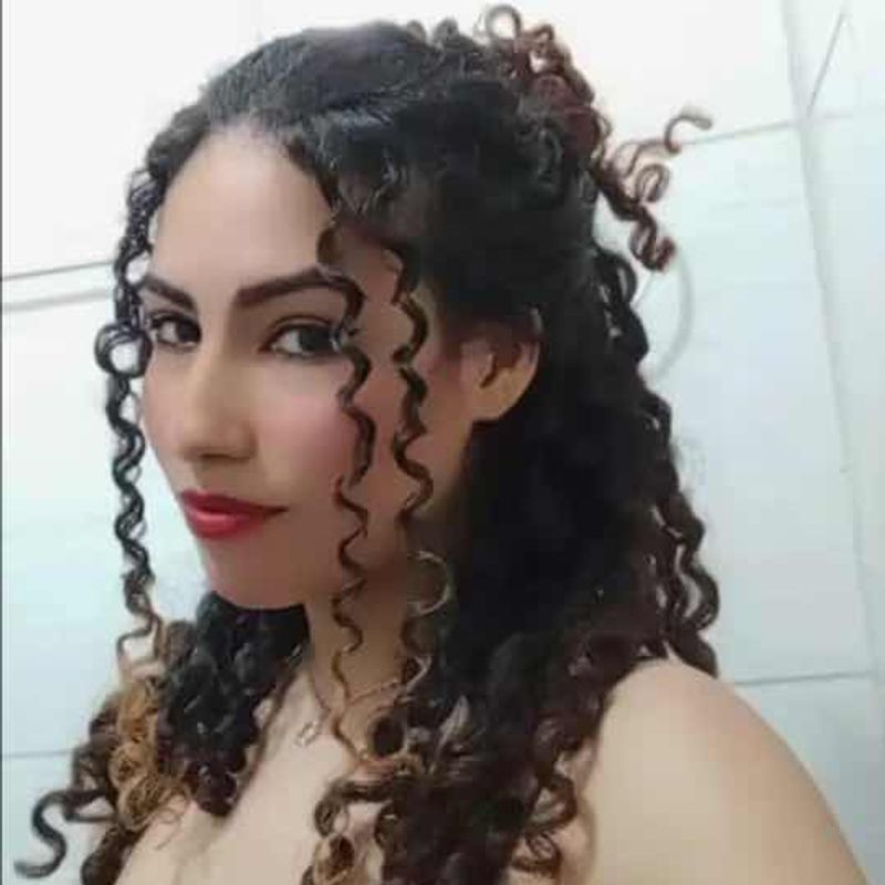 Yara Paula picture