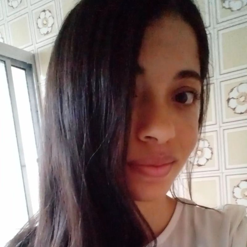 Fabiane de Souza Oliveira picture