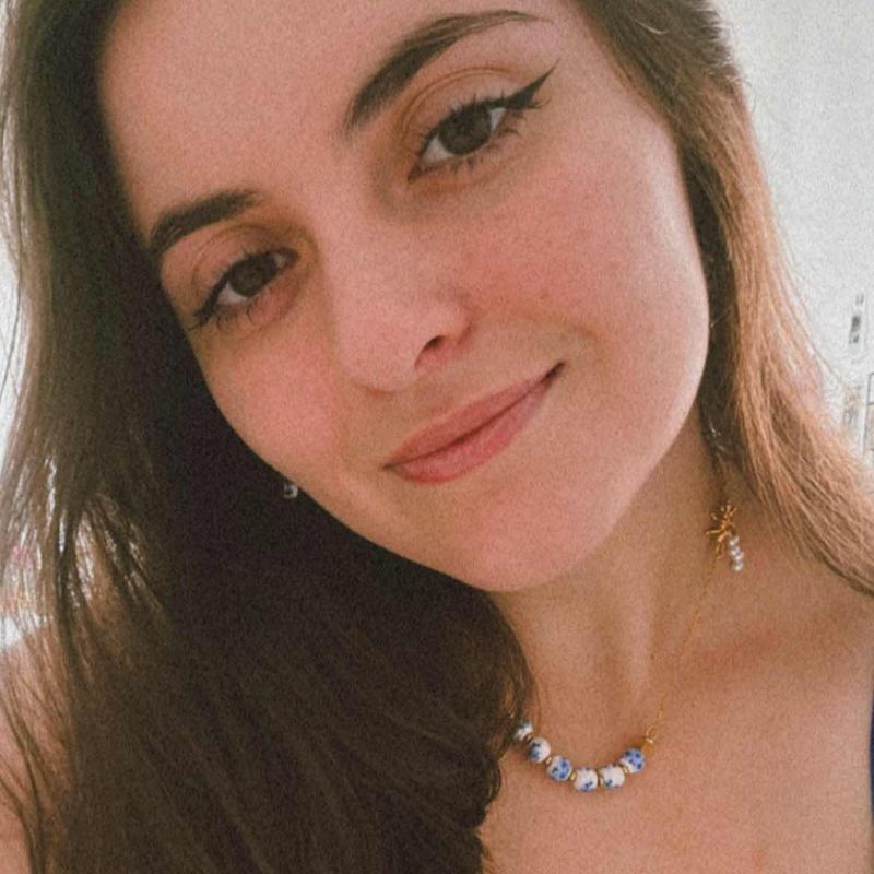 Julia Ferraroli picture