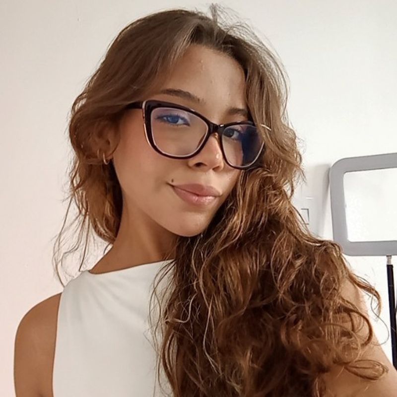 Giovanna Fernandes picture