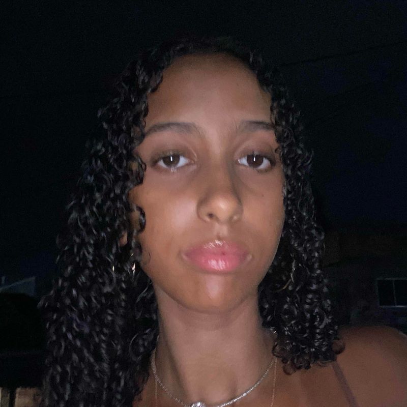 Thayna Araújo picture
