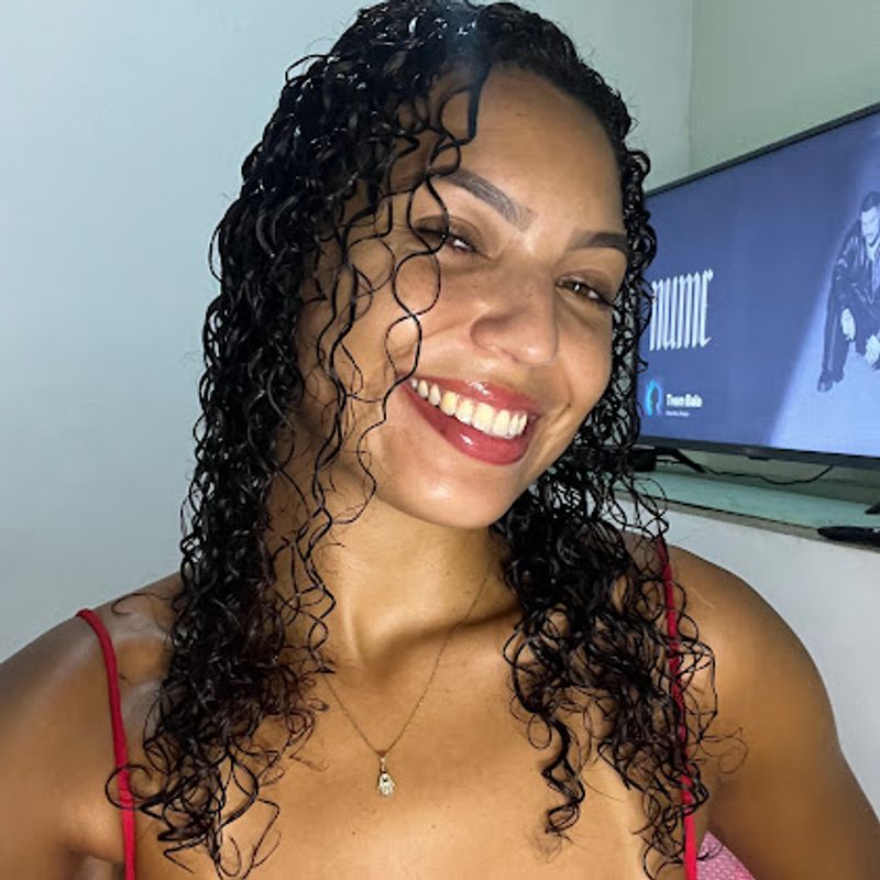 juliana teixeira picture