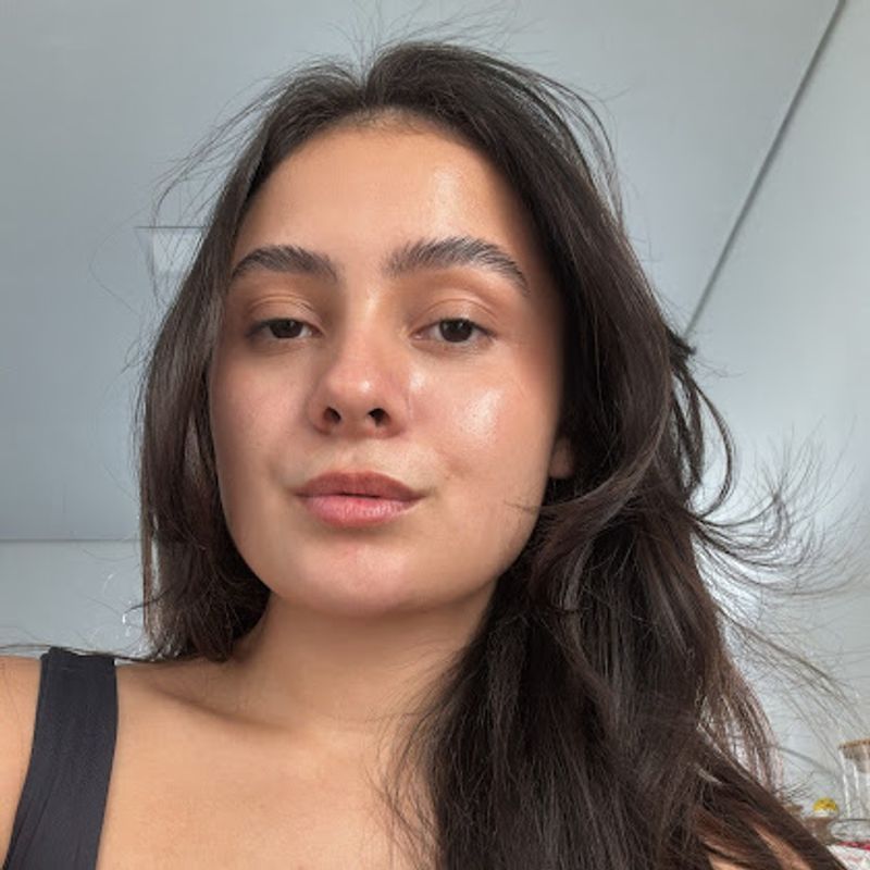 Giovana Dutra picture