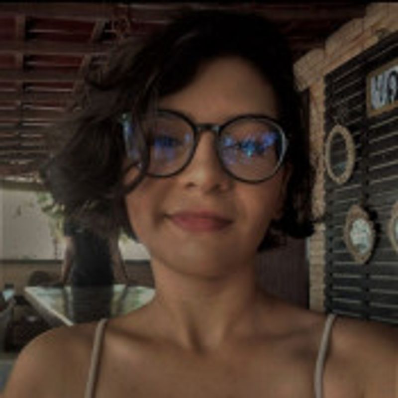 Laize Fernandes picture