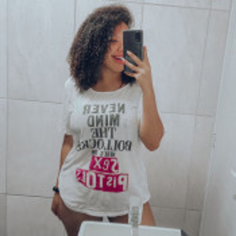 Nicoly Oliveira picture