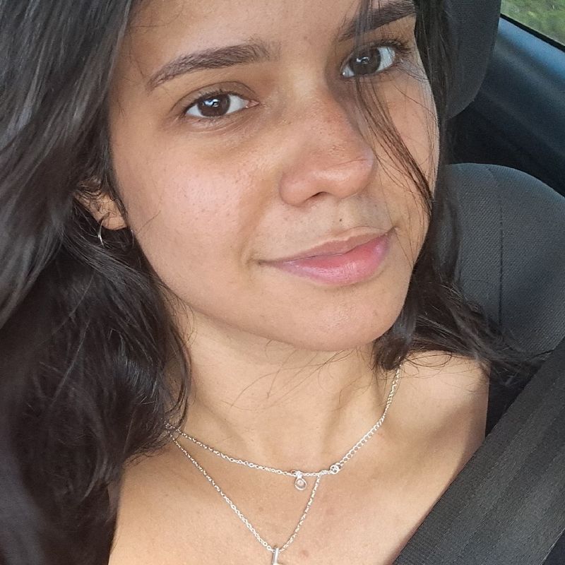 Lara Santos  picture