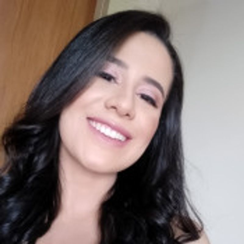 Deborah Oliveira picture