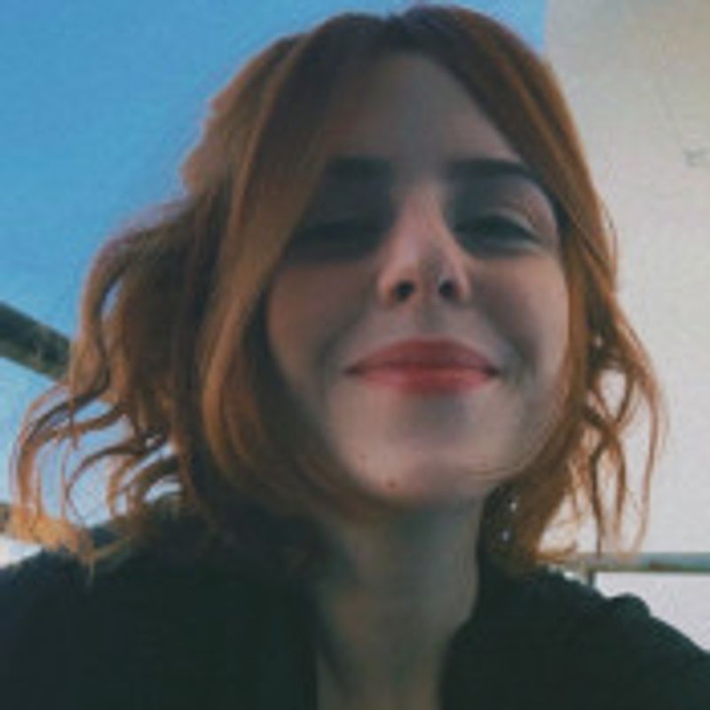 Eduarda Buainain  picture
