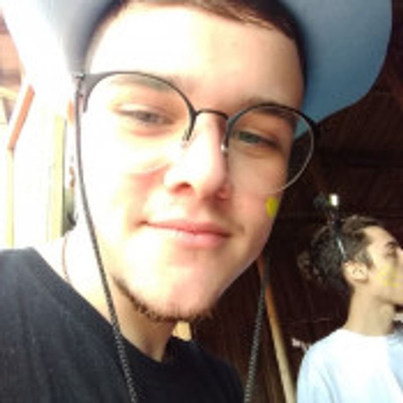Nícolas Teixeira picture