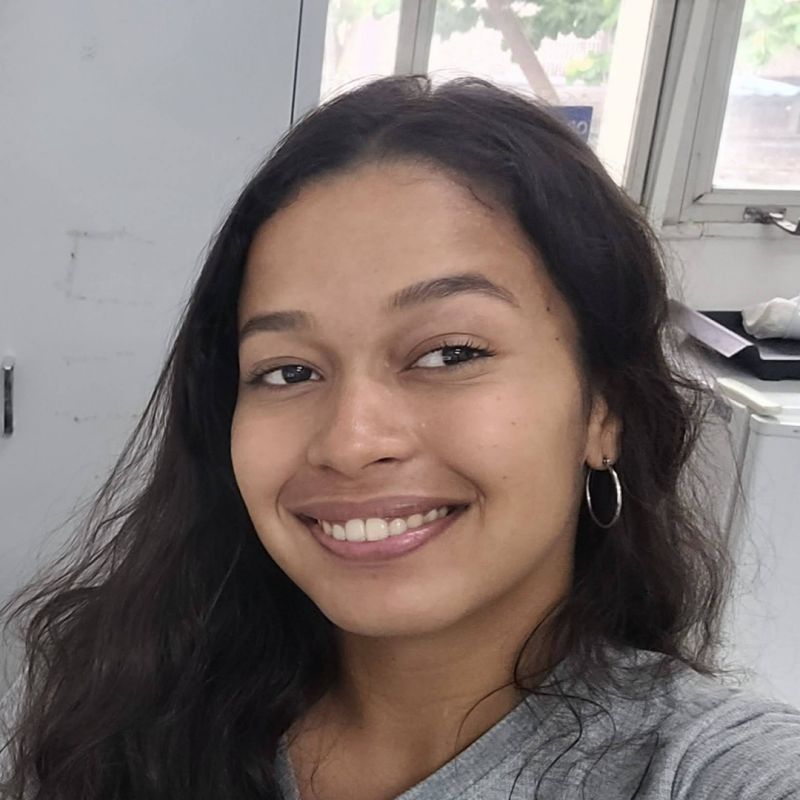 Vitória Gomes picture