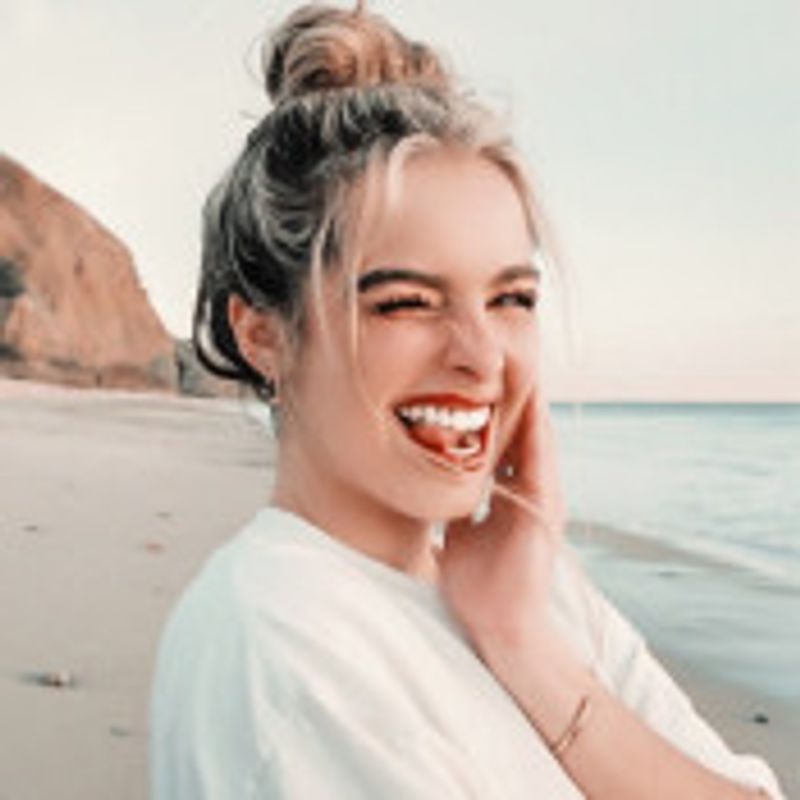 Larissa picture