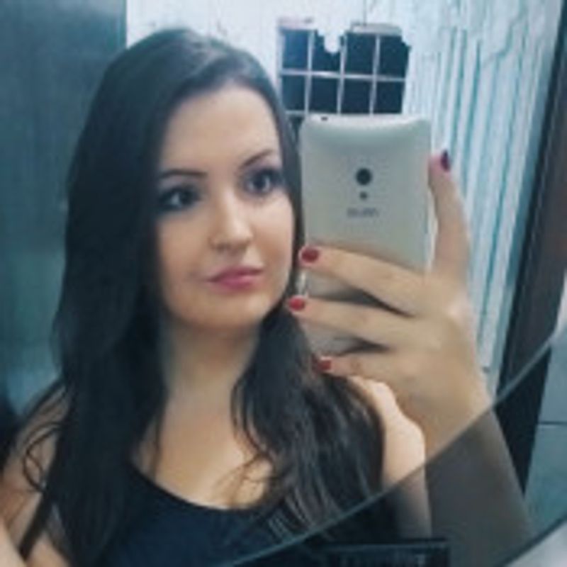 Débora Toledo Nicoletti picture