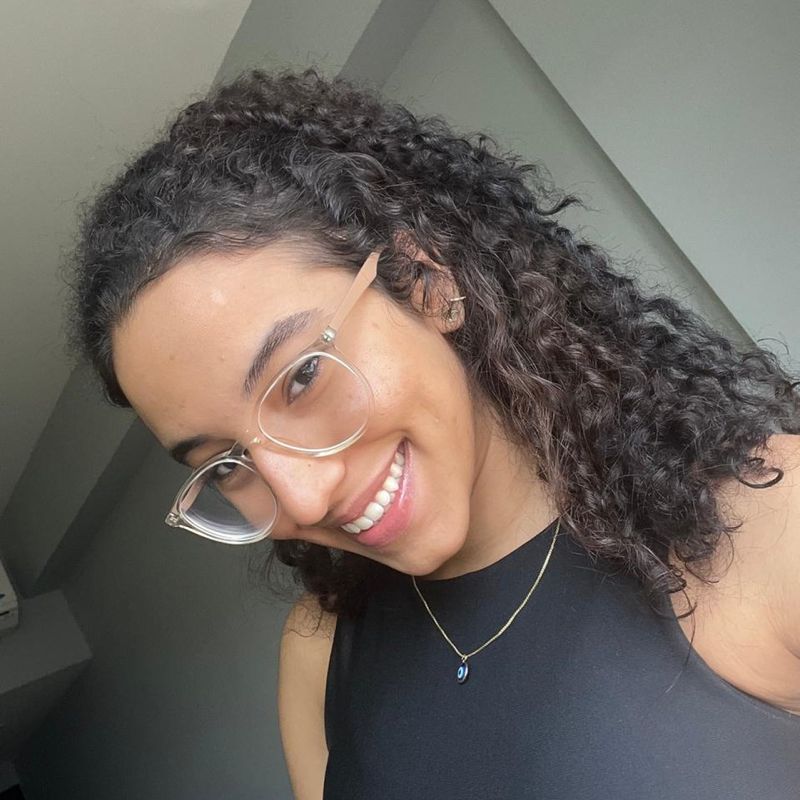 Renata Thainá picture