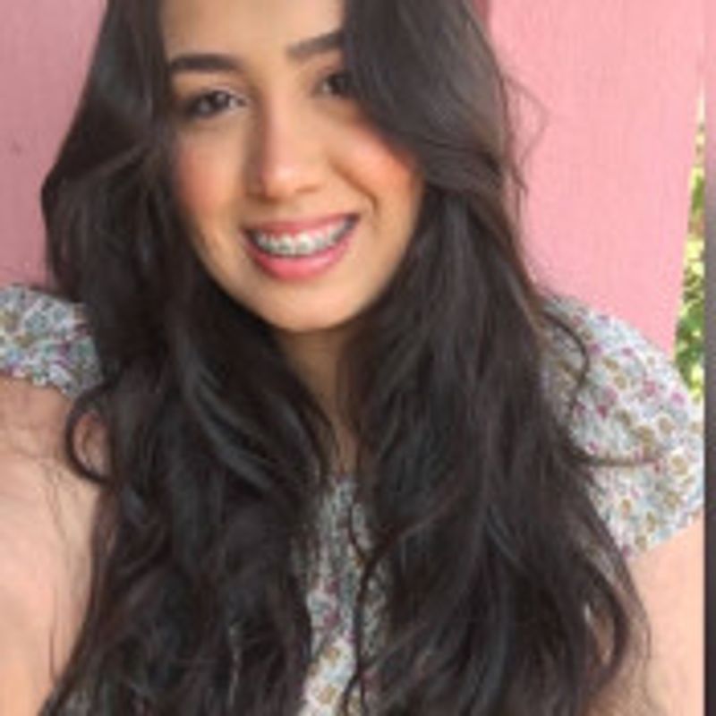 Aline de Almeida  picture