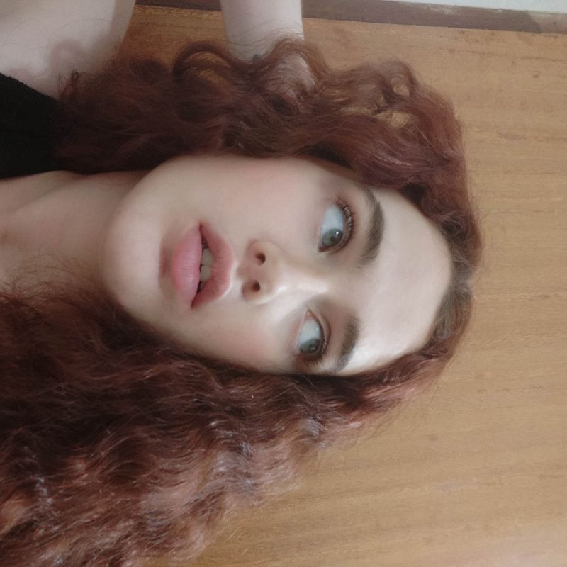 Nívia picture