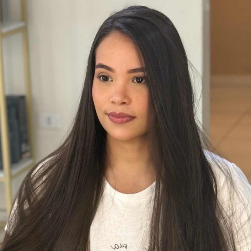 Letícia Sales picture