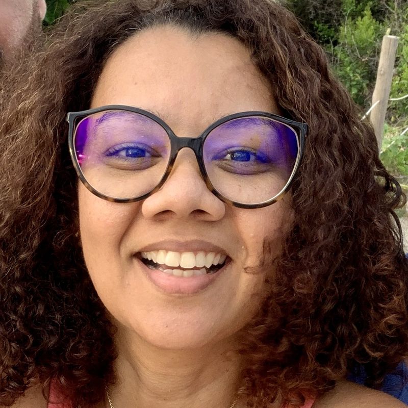Núbia Costa picture