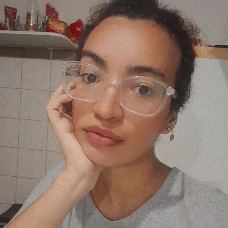 Alessandra Rozendo picture