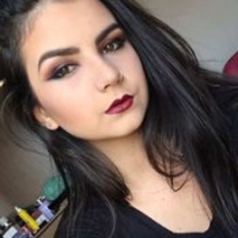 Anna Carla Almeida picture