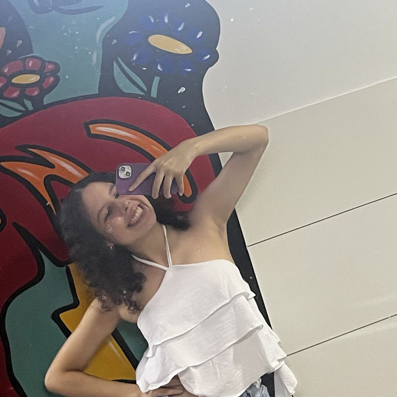 Beatriz Oliveira picture