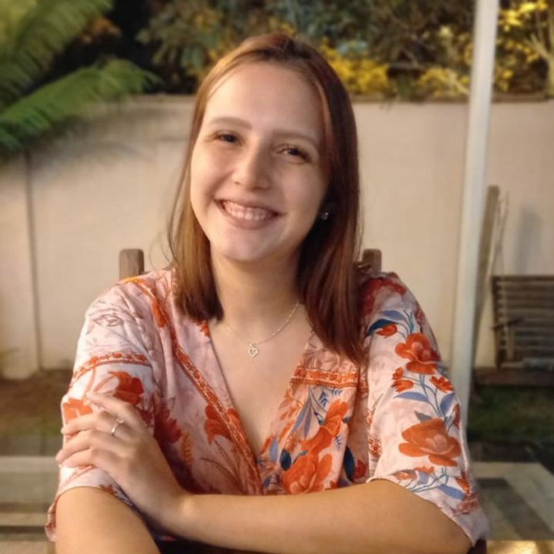 Larissa Pena Kuiawski  picture