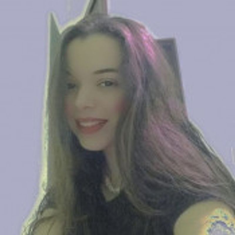 Stephany Freitas  picture