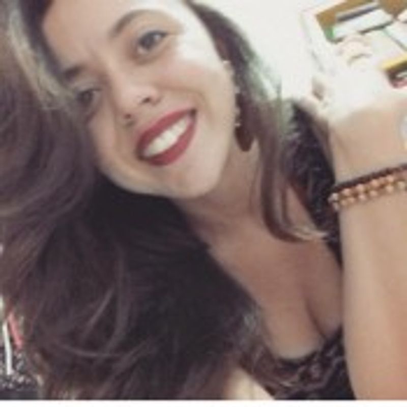Karla Amorim picture
